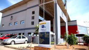 Major Botswana Health College in financial crisis