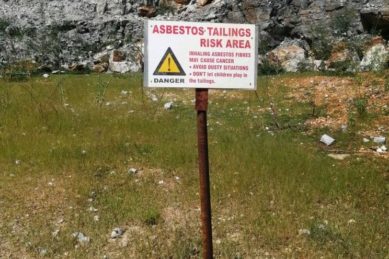 Moshaneng Quarry deepens causing exposure to asbestos hazard